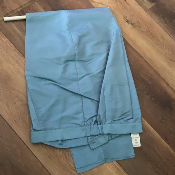 SALE French Flair silk 2 piece  pantsuit - Picture 5 of 5